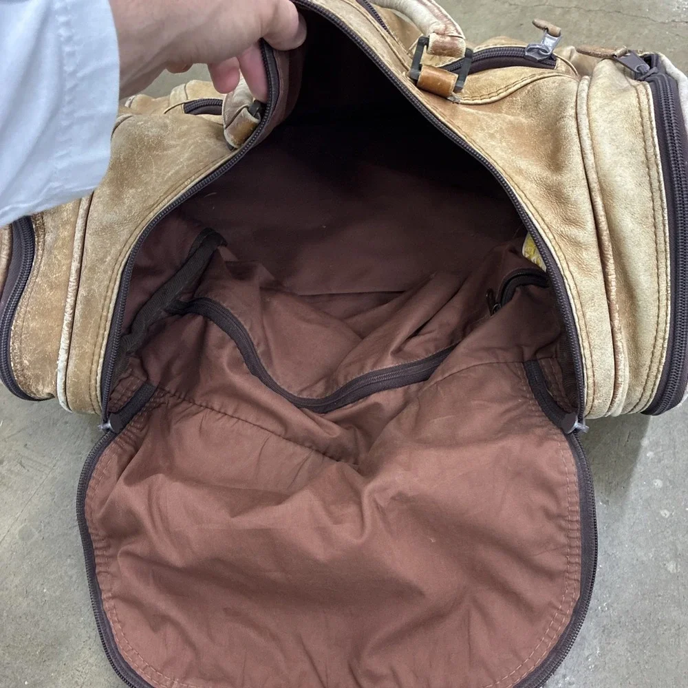 VTG GENUINE LEATHER Lg Weekender Overnight Duffle Bag Travel Beige Brown - Fair